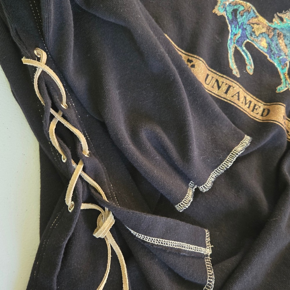Wrangler Womens XL Black Untamed Horse Graphic Long Sleeve Lace Up Side Top Fun - Picture 6 of 7